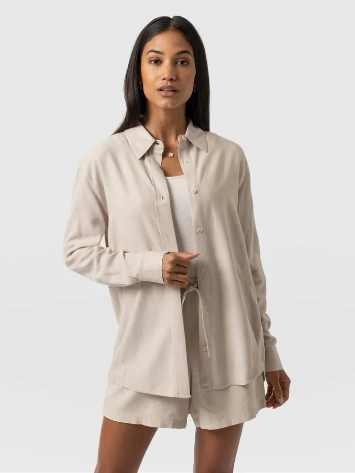 Saint And Sofia Blouses and Shirts Women Boyfriend Shirt 8211 Oatmeal Linen Oatmeal Linen