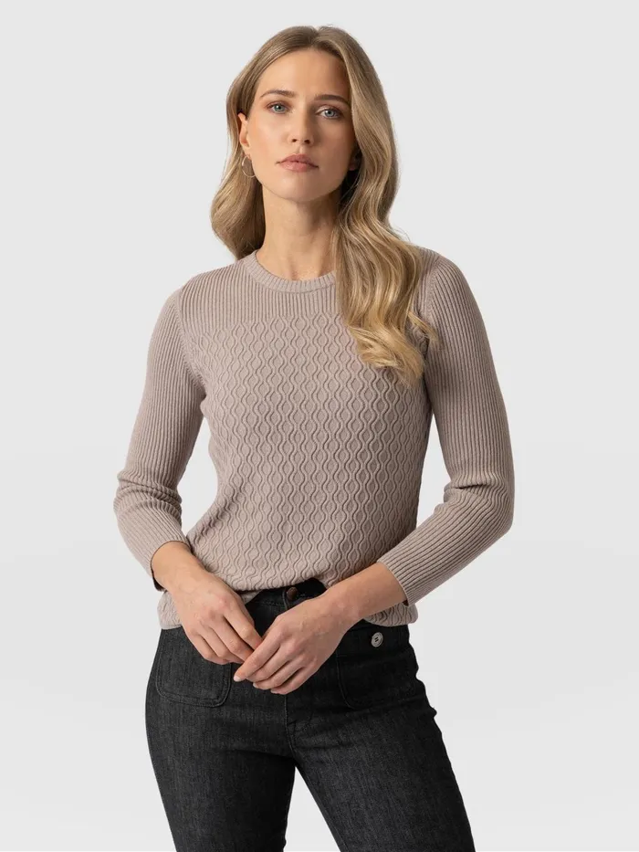 Saint And Sofia Knitwear Women Primrose Knit Sweater 8211 Malt Malt