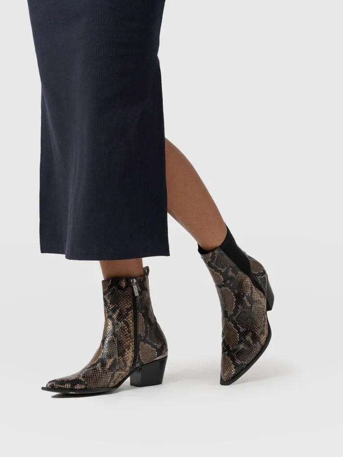 Saint And Sofia Leather Women Billie Snake Boot 8211 Taupe Taupe