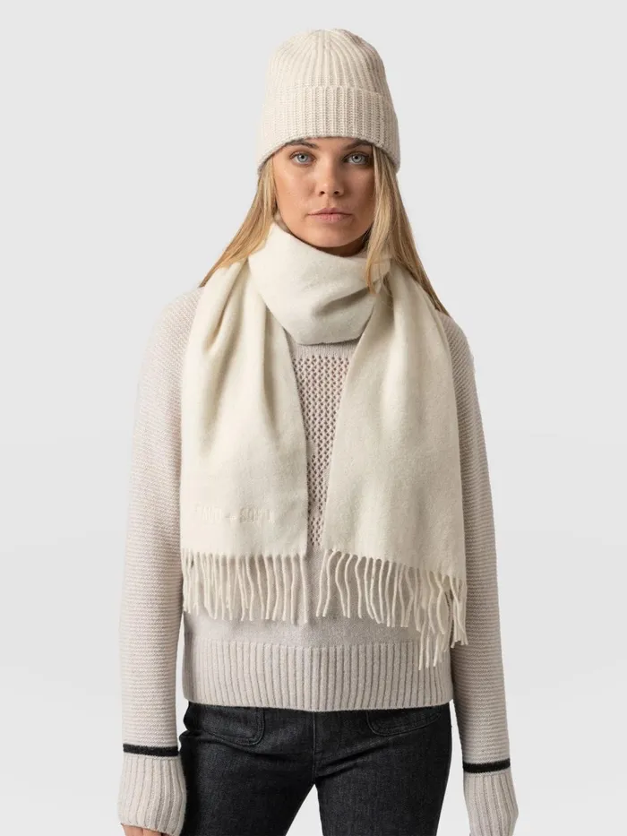 Saint And Sofia Scarves and Hats Women Cashmere Beanie 8211 CreamBeige Creambeige