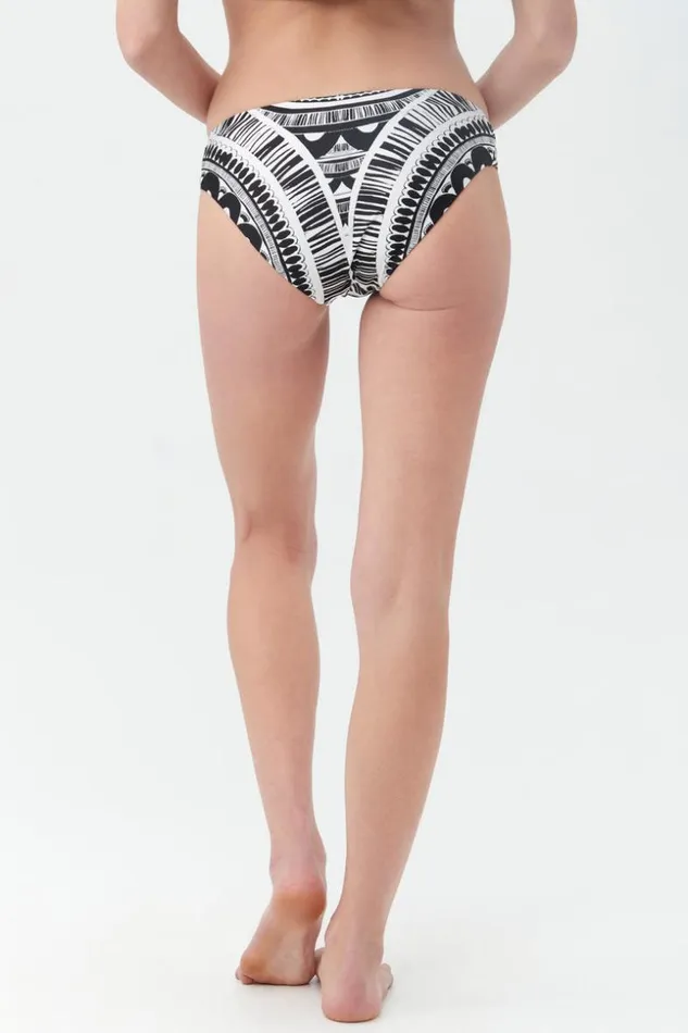 SHOP Trina Turk SWIM BOTTOMS WOMEN039S HULA SHIRRED HIPSTER SWIM BOTTOM