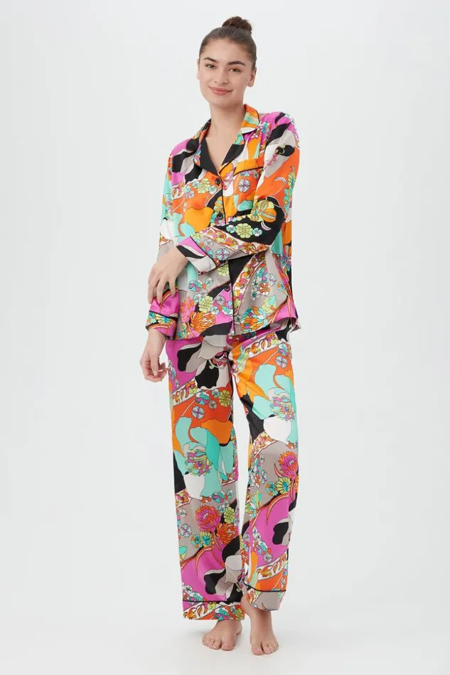 SHOP Trina Turk WOMEN039S SLEEPWEAR SKIPPER SWIRL WOMEN039S LONG SLEEVE LONG PANT SILK PJ SET