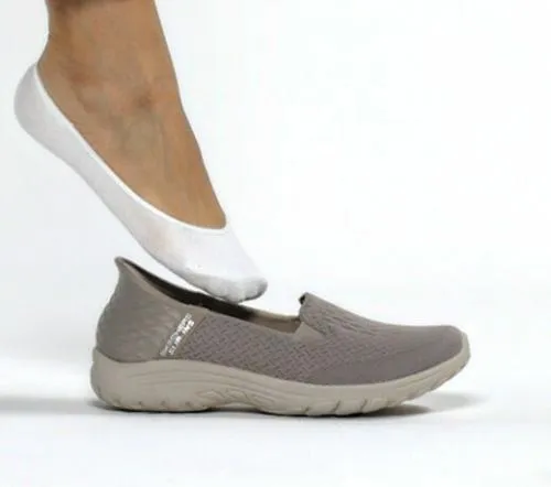 Slipins Relaxed Fit Reggae Fest 20 8211 Guiding Taupe Women SKECHERS SlipOn