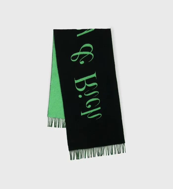Sporty and Rich Beanies and Scarves Women Classic Logo Scarf 8211 BlackKelly Green