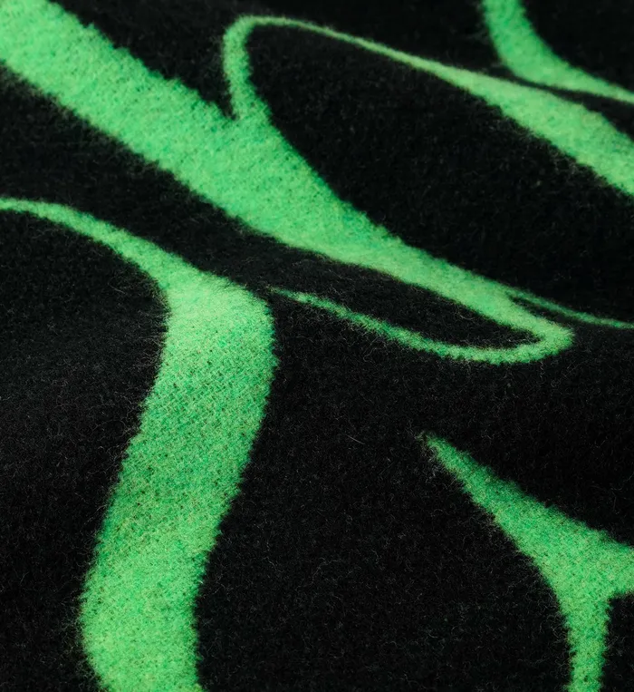 Sporty and Rich Beanies and Scarves Women Classic Logo Scarf 8211 BlackKelly Green