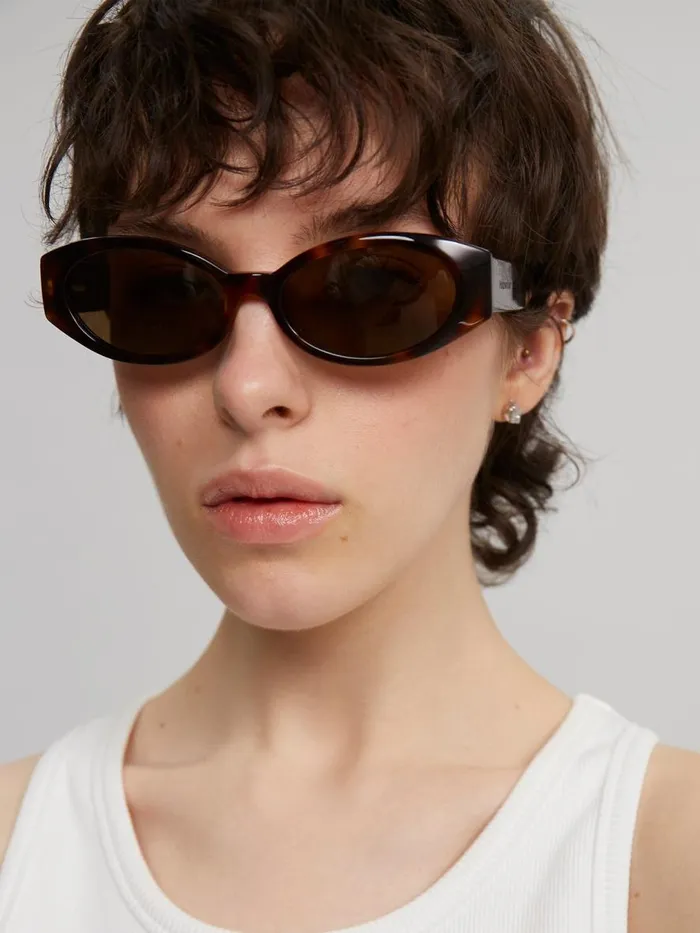 Sunglasses WomenMen Holzweiler Lieben Frame Brown