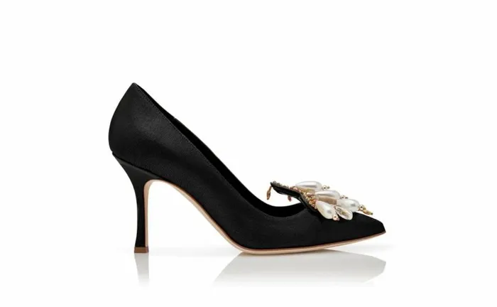 Women Black Grosgrain Embellished Pumps Manolo Blahnik Pumps