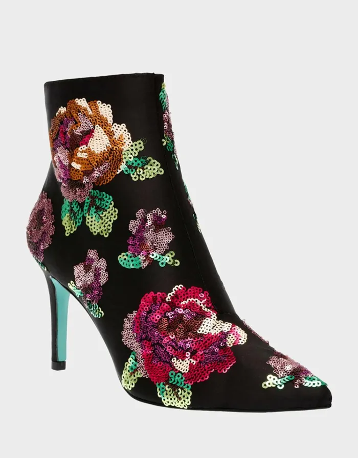 Women COPER BLACK Betsey Johnson