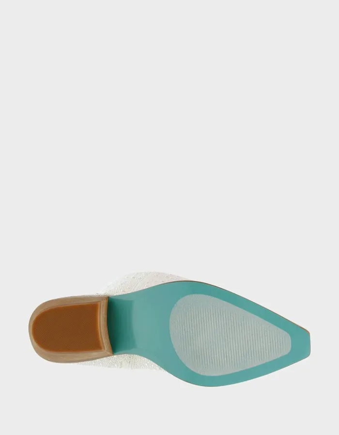 Women DALAS IVORY Ivory Betsey Johnson