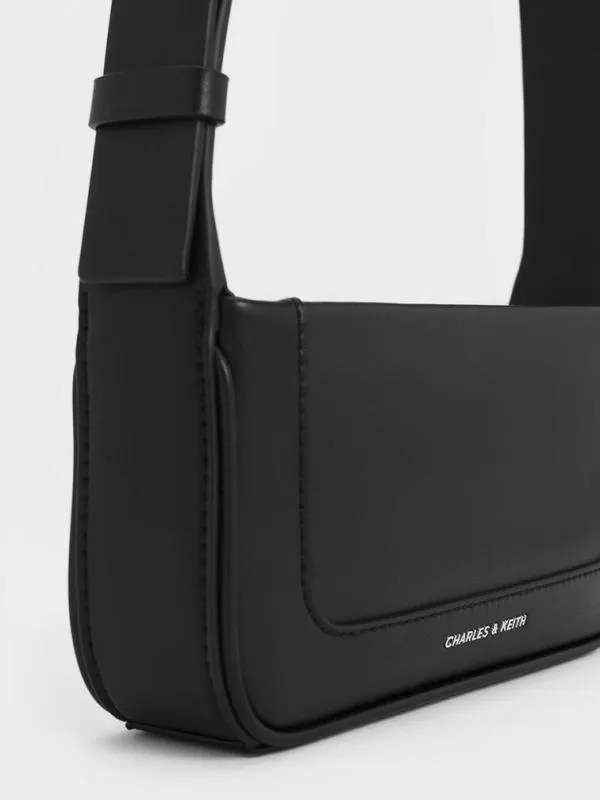 Women Daylla Shoulder Bag 8211 Noir CHARLES and KEITH Shoulder Bags