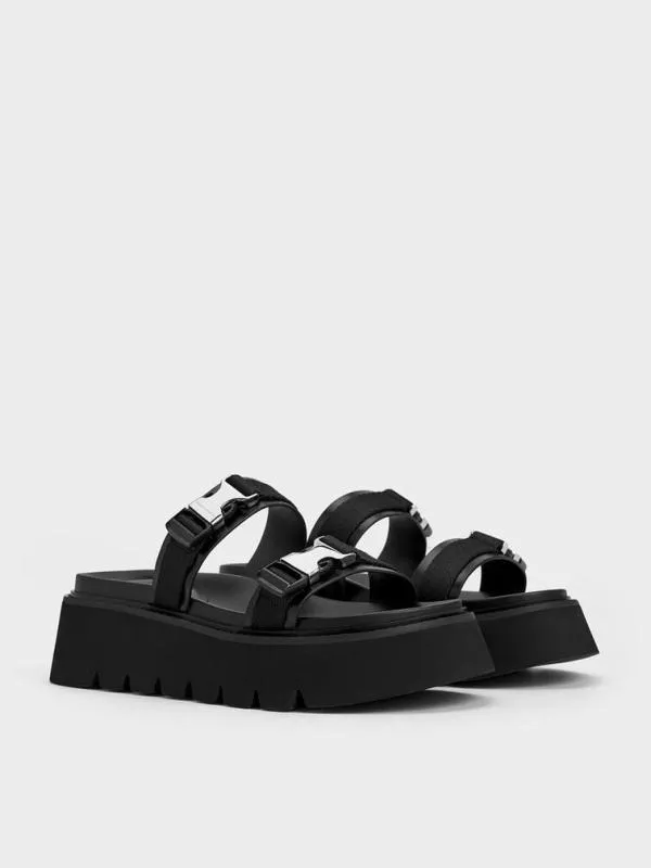Women Laine MetallicBuckle Flatform Sandals 8211 Black CHARLES and KEITH Sandals