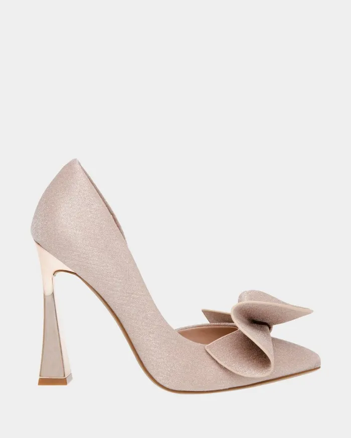 Women NOBBLE CHAMPAGNE Champagne Betsey Johnson