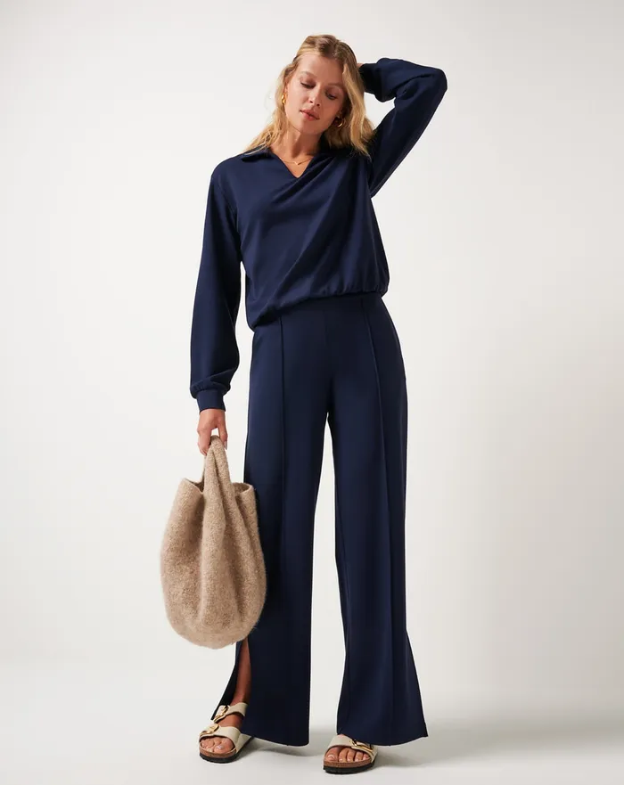 Women Shirts and Tops TravisMathew SPA DAY FRIDAY PONTE TOP Navy Blazer