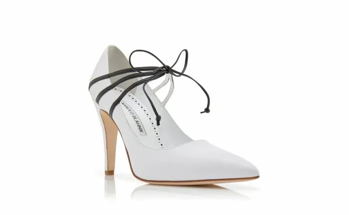 Women White And Black Nappa Leather LaceUp Pumps Manolo Blahnik Pumps