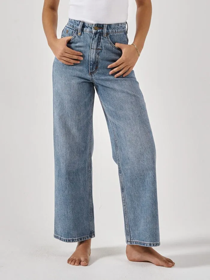 Womens Holly Jean Weathered Blue Thrills High Waisted Jeans